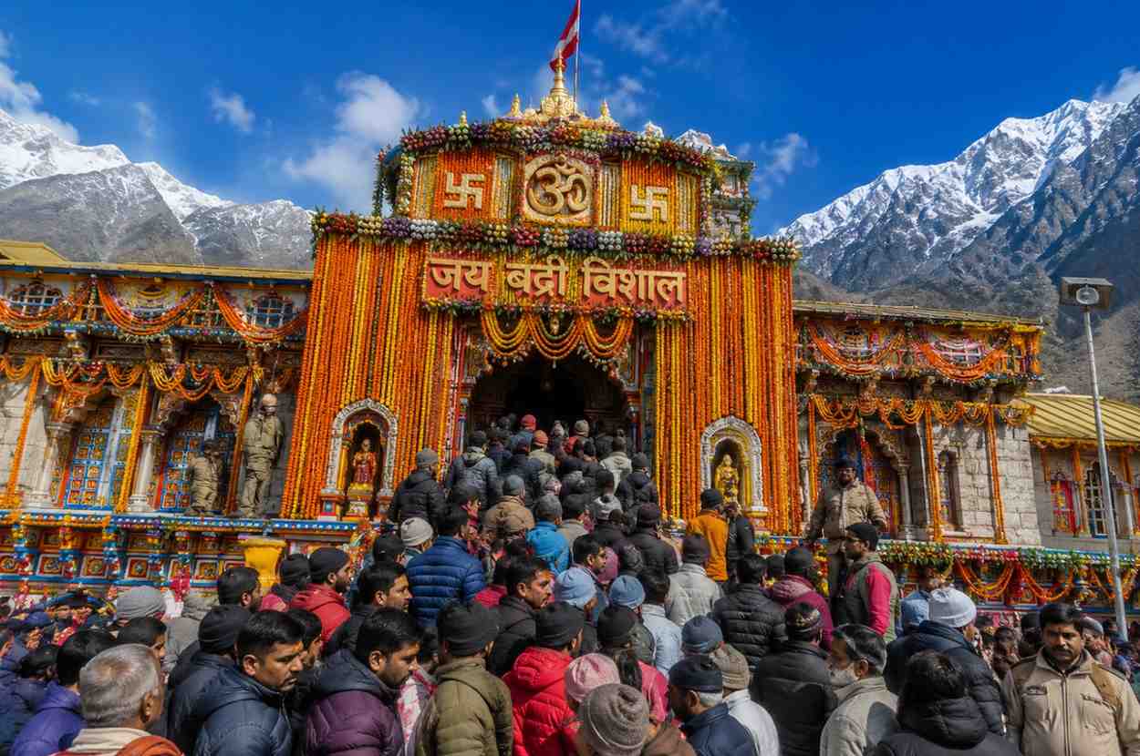 Badrinath Donation Misappropriation Case: Former Temple Committee Officer Arrested in Major SIT Crackdown.