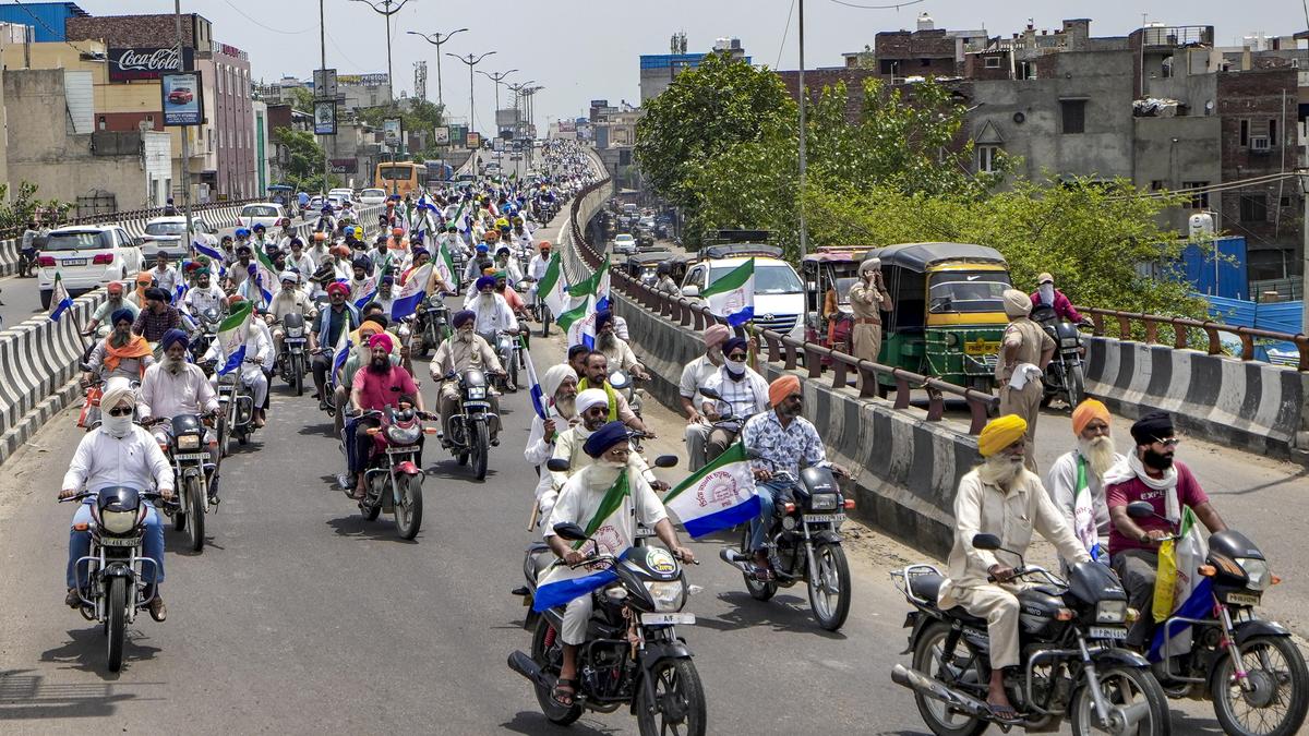 From Fields to Barricades: Farmers’ Delhi Rally Plans Halted at Punjab-Haryana Border