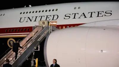 Trump Secret Service Gets a Catering Upgrade, President Reportedly Swaps Planes via Food Truck.