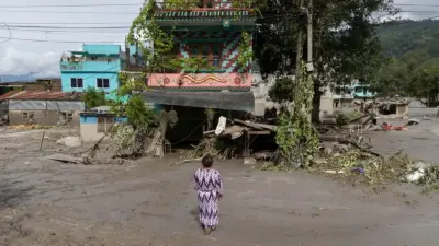 Nepal Buried Under Mud as Death Toll Hits 389, With Another Flood Waiting in the Wings