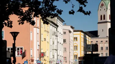 German Railway Journey Takes a Tragic Turn as British Woman Dies at Rosenheim Station
