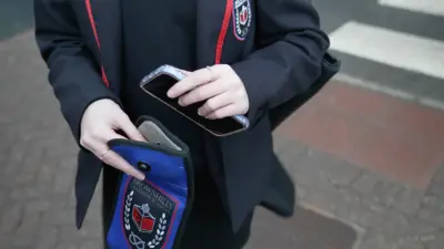 30 Schools, Zero Phones, Police Boss Funds the Great Smartphone Shutdown  