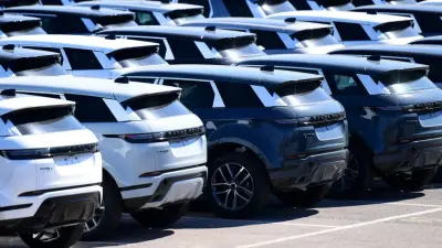Jaguar Land Rover Puts 4,000 Jobs in the Parking Lot